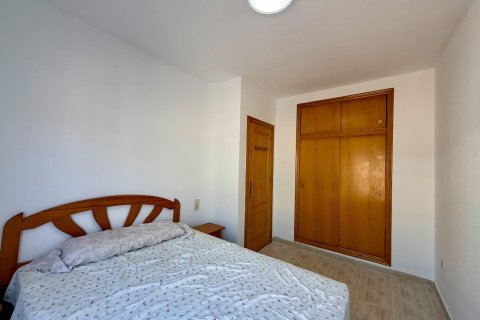 Apartment for sale in Torrevieja, Alicante, Spain 2 bedrooms, 56 sq.m. No. 196293 - photo 12