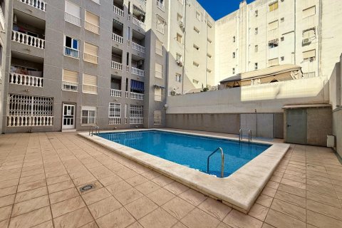 Apartment for sale in Torrevieja, Alicante, Spain 2 bedrooms, 56 sq.m. No. 196293 - photo 6