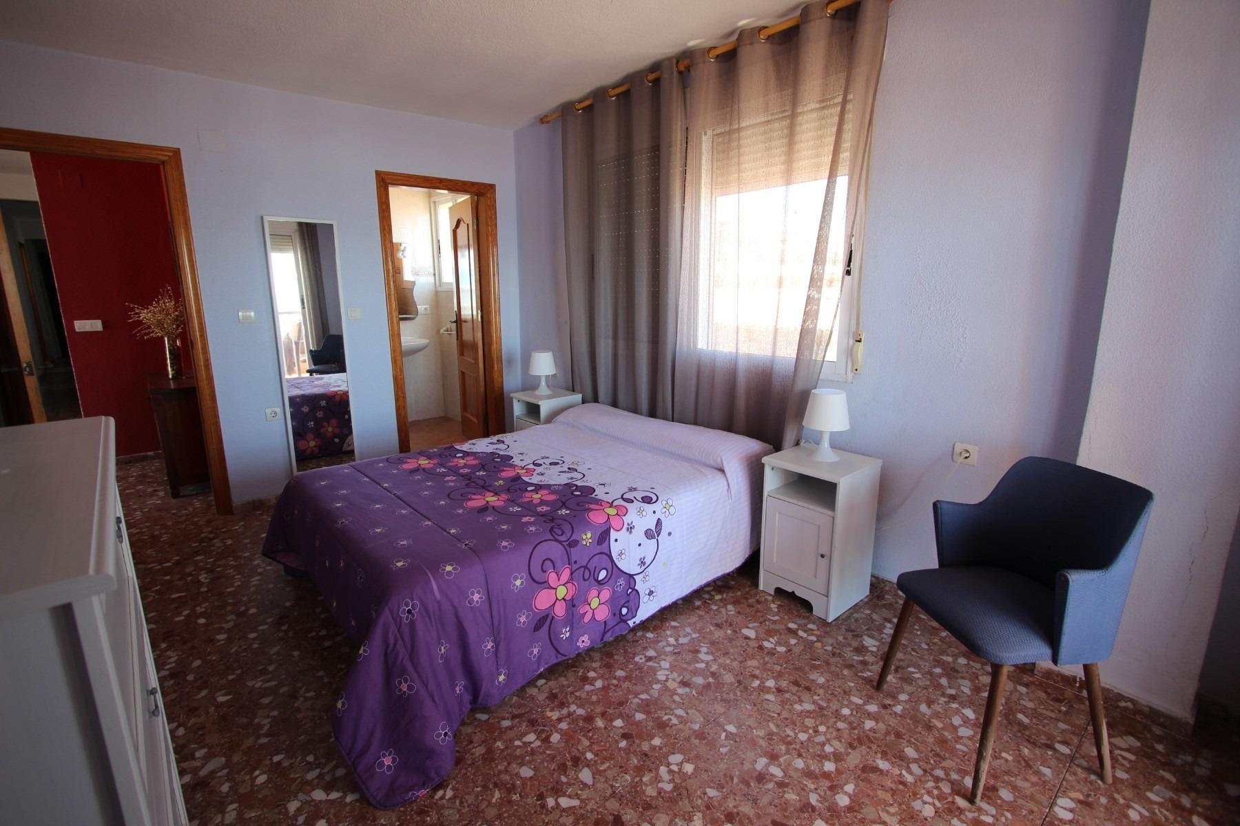 Villa in Guardamar del Segura, Alicante, Spain 7 bedrooms, 260 sq.m. No. 80213