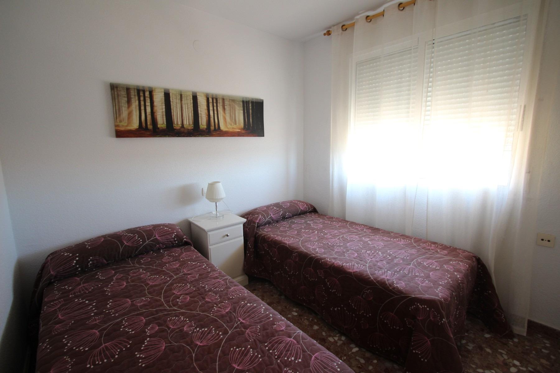 Villa in Guardamar del Segura, Alicante, Spain 7 bedrooms, 260 sq.m. No. 80213