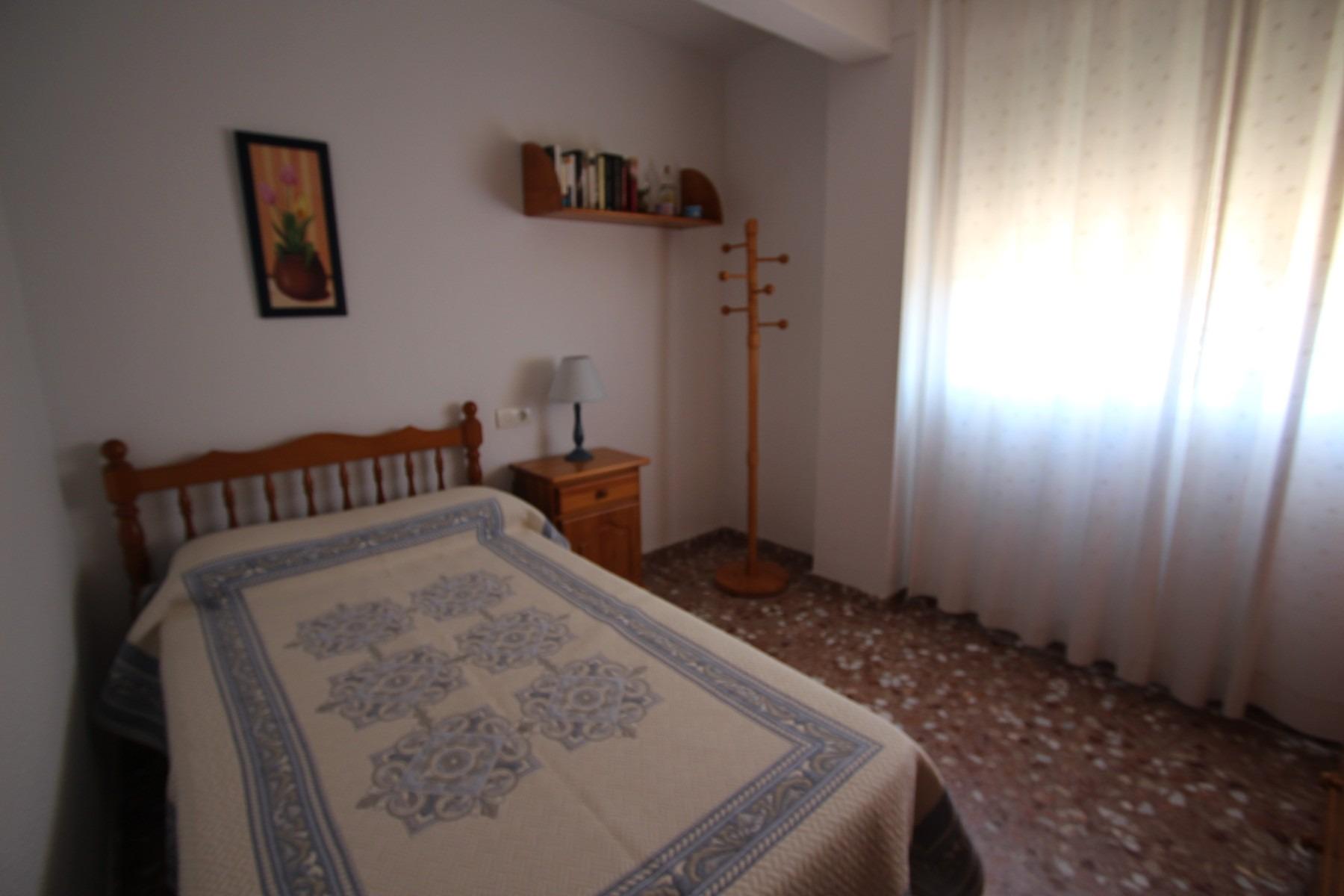 Villa in Guardamar del Segura, Alicante, Spain 7 bedrooms, 260 sq.m. No. 80213