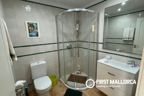Kaupunkipientalo vuokrattavana El Camp De Mar, Mallorca, Espanja, 2 makuuhuonetta, 177 m2 No. 181782 - kuva 12