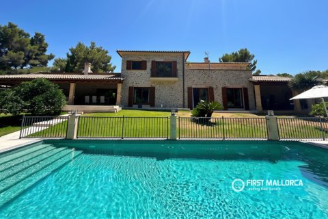 Huvila myytävänä Santa Ponsa, Mallorca, Espanja, 5 makuuhuonetta, 694 m2 No. 181784 - kuva 2