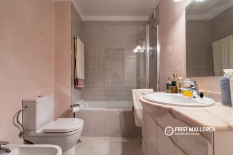 Huoneisto vuokrattavana Palma de Majorca, Mallorca, Espanja, 4 makuuhuonetta, 210 m2 No. 181786 - kuva 14