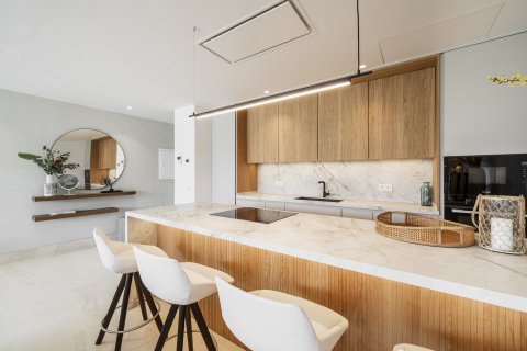 Penthouse w Marbella, Malaga, Hiszpania 3 sypialnie, 339 mkw. nr 161856 – zdjęcie 10