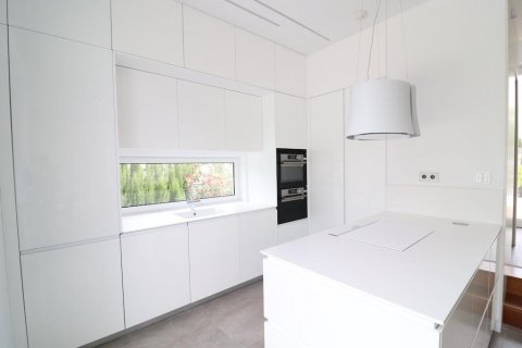 Villa en venta Dehesa De Campoamor, Alicante, España 3 dormitorios, 250 m2 No. 113919 - foto 10