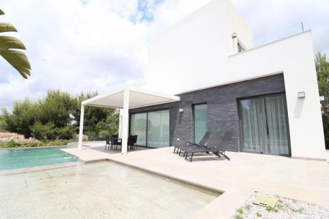 Villa en venta Dehesa De Campoamor, Alicante, España 3 dormitorios, 250 m2 No. 113919 - foto 2