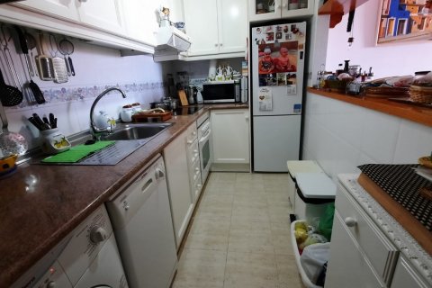 Huoneisto myytävänä Villajoyosa, Alicante, Espanja, 2 makuuhuonetta, 84 m2 No. 113902 - kuva 11