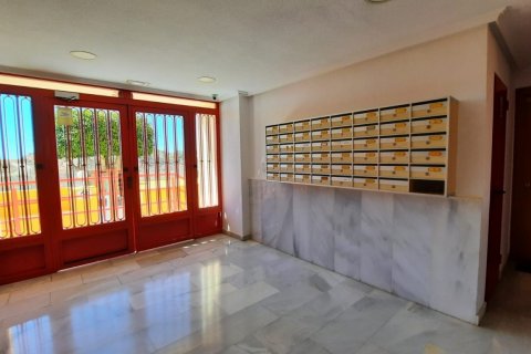 Huoneisto myytävänä Villajoyosa, Alicante, Espanja, 2 makuuhuonetta, 84 m2 No. 113902 - kuva 13