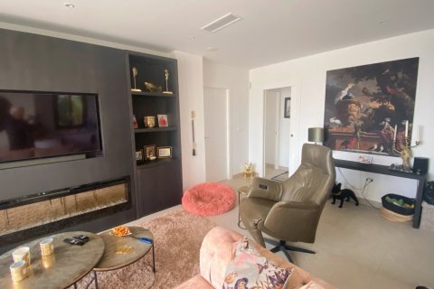 Villa for sale Polop, Alicante, Spain 5 bedrooms, 240 sq.m. No. 113901 - photo 7