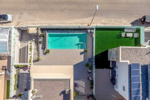 Villa for sale Dehesa De Campoamor, Alicante, Spain 3 bedrooms, 234 sq.m. No. 113917 - photo 30