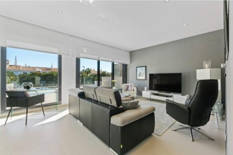 Villa for sale Dehesa De Campoamor, Alicante, Spain 3 bedrooms, 234 sq.m. No. 113917 - photo 13