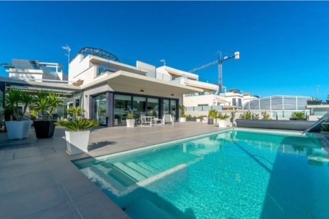 Villa for sale Dehesa De Campoamor, Alicante, Spain 3 bedrooms, 234 sq.m. No. 113917 - photo 1