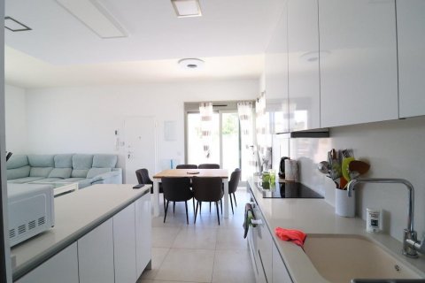 Villa for sale San Miguel de Salinas, Alicante, Spain 3 bedrooms, 250 sq.m. No. 113918 - photo 4