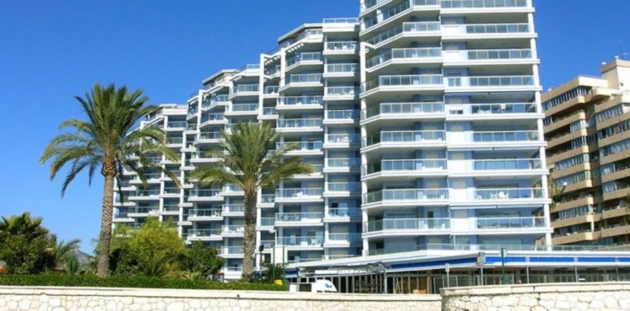 Apartment in Calpe, Alicante, Spain 2 bedrooms, 101 sq.m. No. 165141