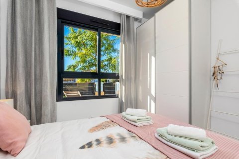 Apartament w Pilar de la Horadada, Alicante, Hiszpania 3 sypialnie, 82 mkw. nr 151811 – zdjęcie 9