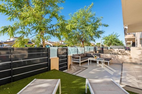 Apartament w Pilar de la Horadada, Alicante, Hiszpania 3 sypialnie, 82 mkw. nr 151811 – zdjęcie 17