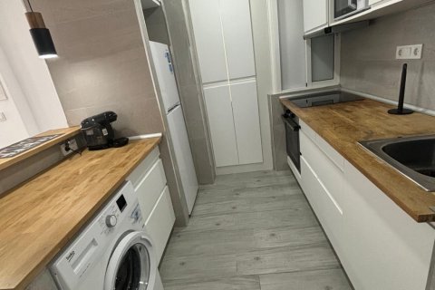 Apartment for sale in Torrevieja, Alicante, Spain 3 bedrooms, 88 sq.m. No. 151810 - photo 2