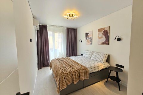 Bungalow for sale in Torrevieja, Alicante, Spain 3 bedrooms, 105 sq.m. No. 193138 - photo 27