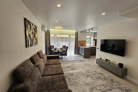 Bungalow for sale in Torrevieja, Alicante, Spain 3 bedrooms, 105 sq.m. No. 193138 - photo 2