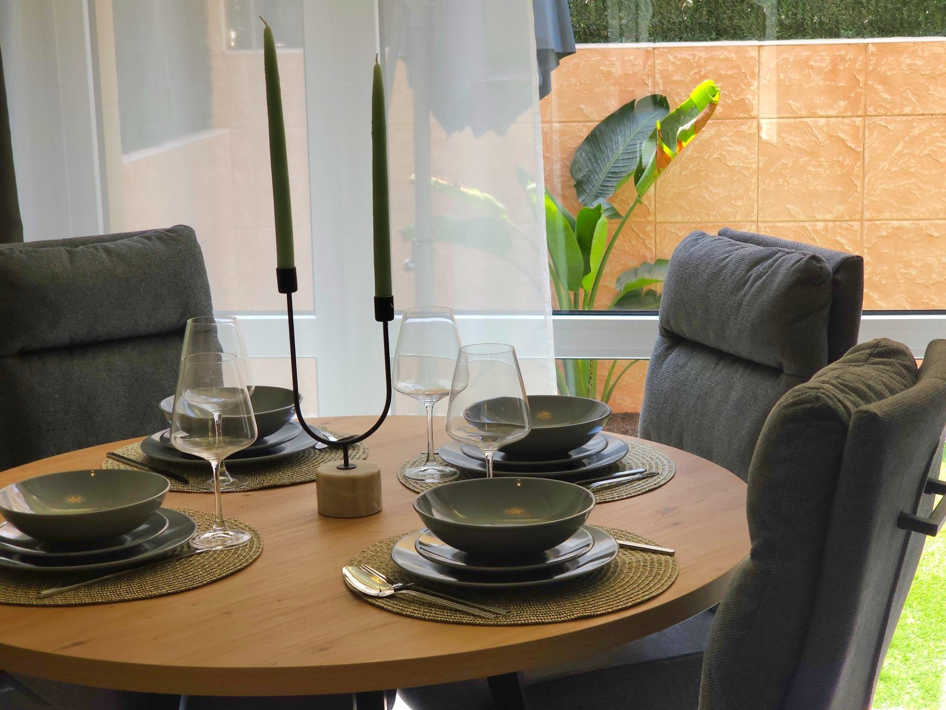 Bungalowi Torrevieja, Alicante, Espanja 3 makuuhuonetta, 105 m2 No. 193138