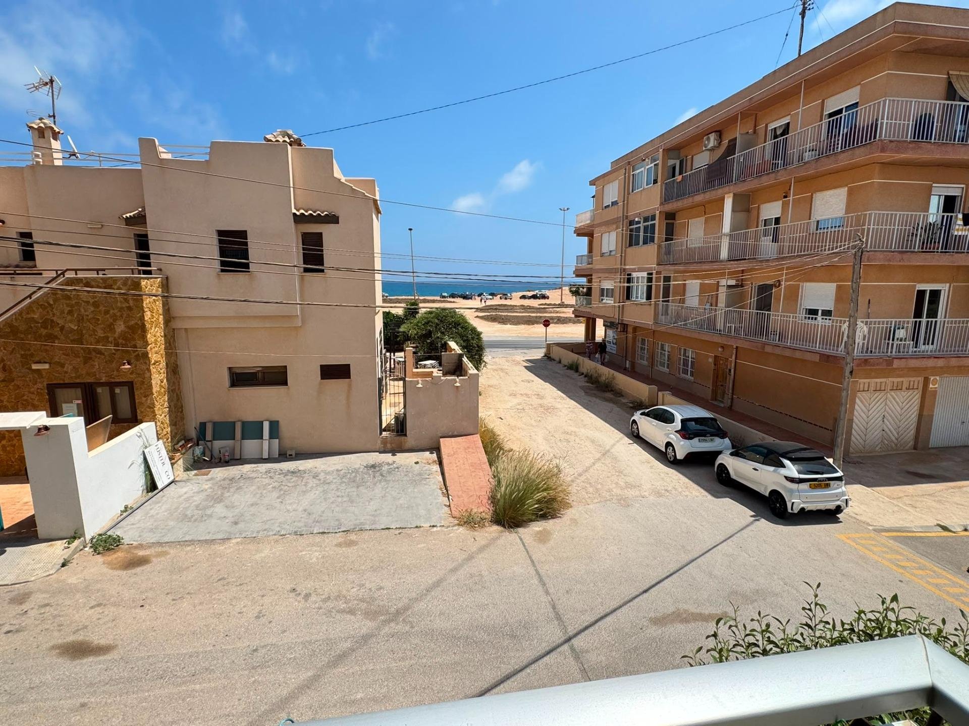 Apartment in Torrevieja, Alicante, Spain 2 bedrooms, 81 sq.m. No. 193141