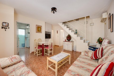 Villa à vendre à Torrevieja, Alicante, Espagne, 3 chambres, 73 m2 No. 193140 - photo 5