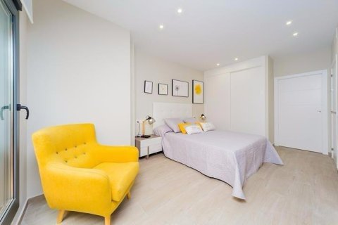 Продажа квартиры в Ла Мата, Аликанте, Испания 2 спальни, 90м2 №193139 - фото 7
