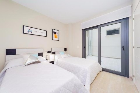 Продажа квартиры в Ла Мата, Аликанте, Испания 2 спальни, 90м2 №193139 - фото 8