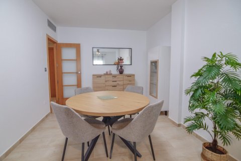 Продажа квартиры в Торревьеха, Аликанте, Испания 2 спальни, 75м2 №193137 - фото 9