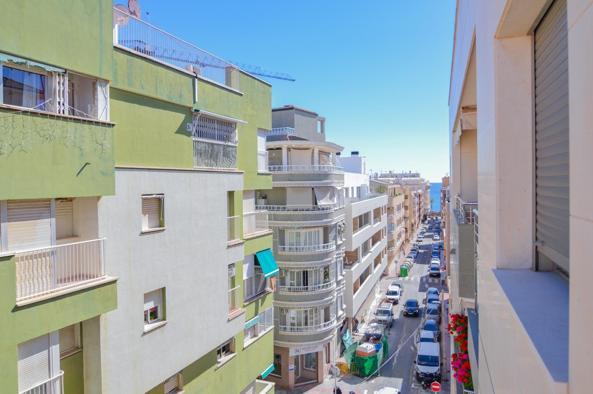 Huoneisto Torrevieja, Alicante, Espanja 2 makuuhuonetta, 75 m2 No. 193137