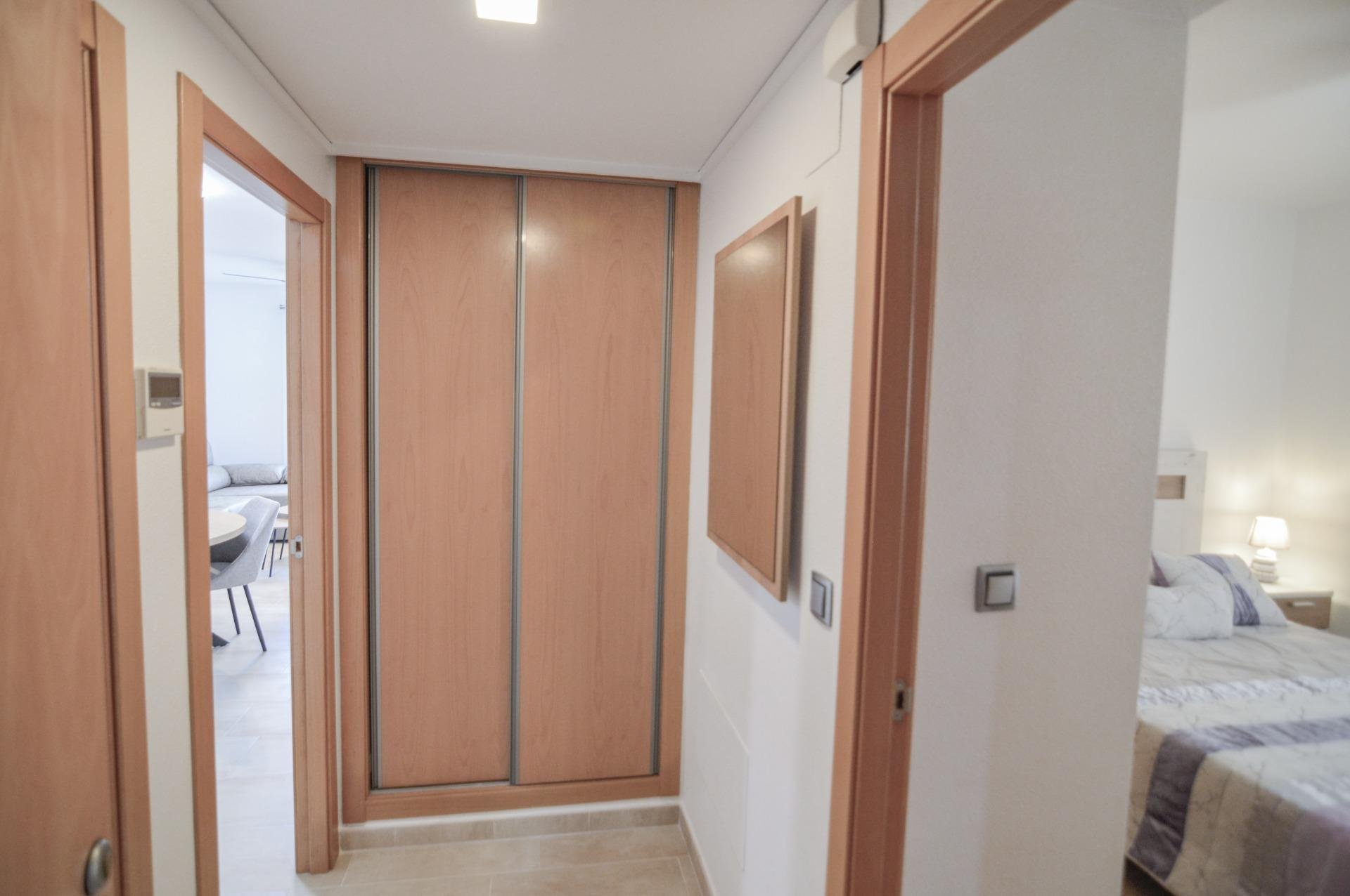 Huoneisto Torrevieja, Alicante, Espanja 2 makuuhuonetta, 75 m2 No. 193137