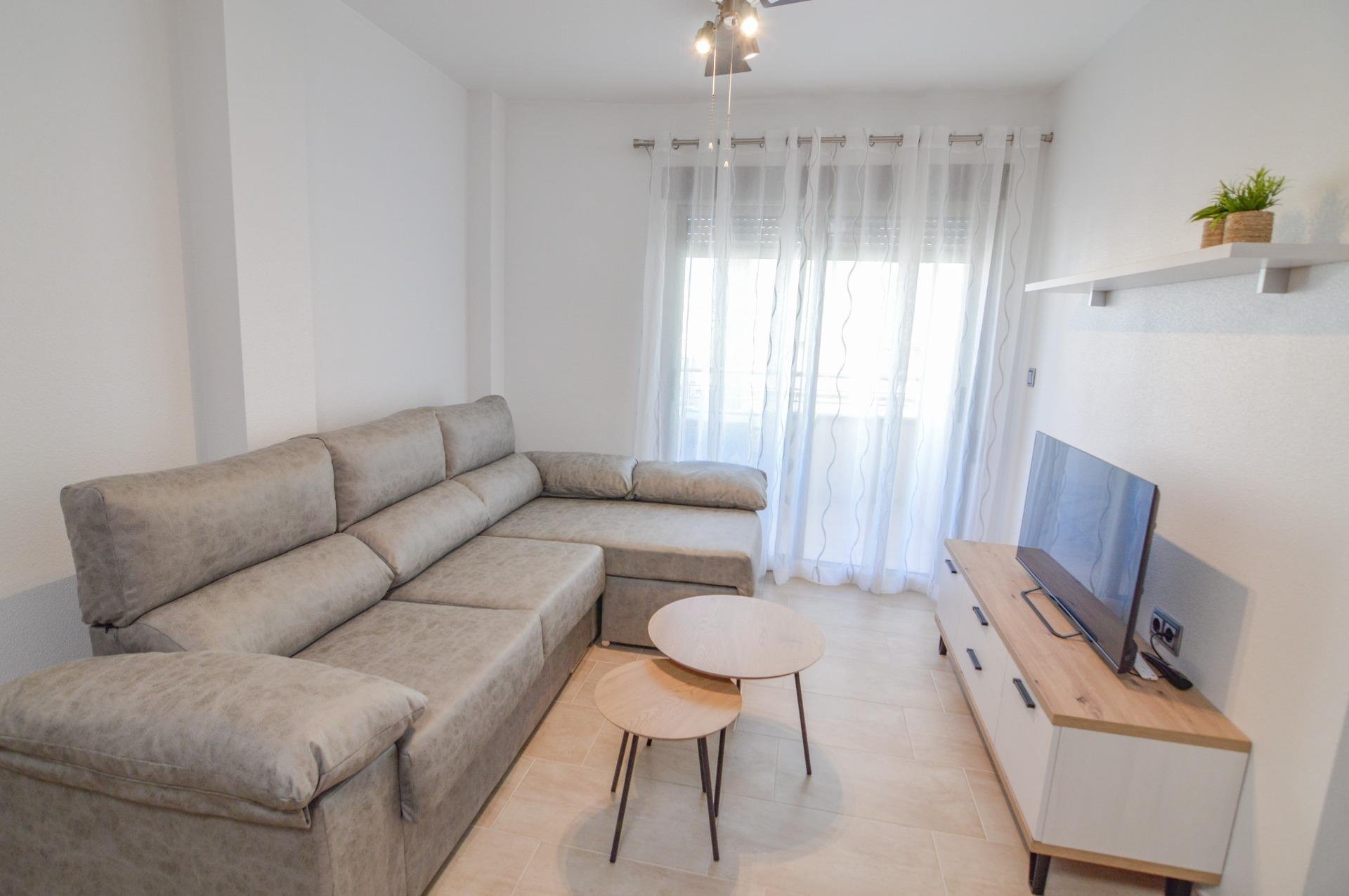 Huoneisto Torrevieja, Alicante, Espanja 2 makuuhuonetta, 75 m2 No. 193137