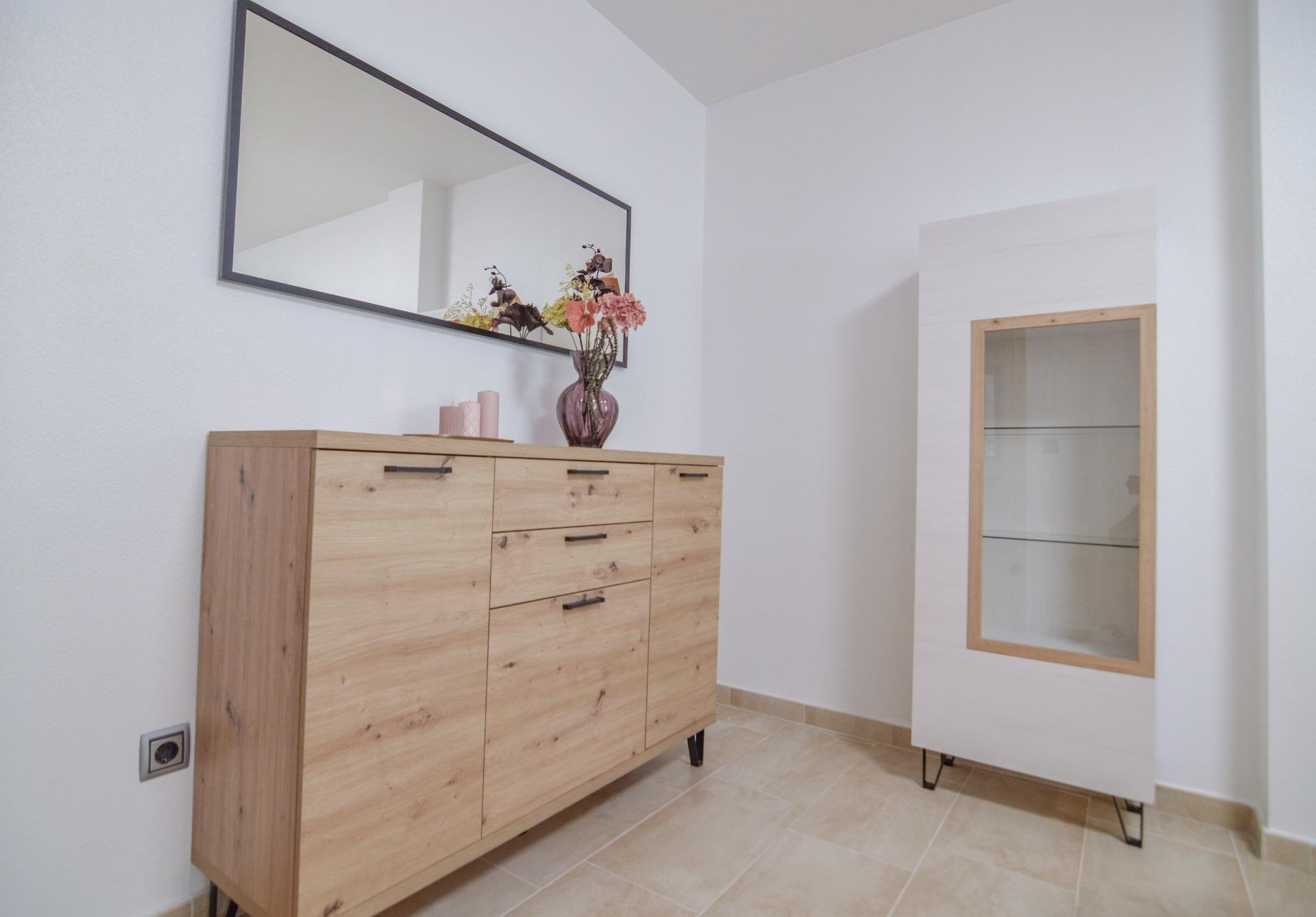 Huoneisto Torrevieja, Alicante, Espanja 2 makuuhuonetta, 75 m2 No. 193137