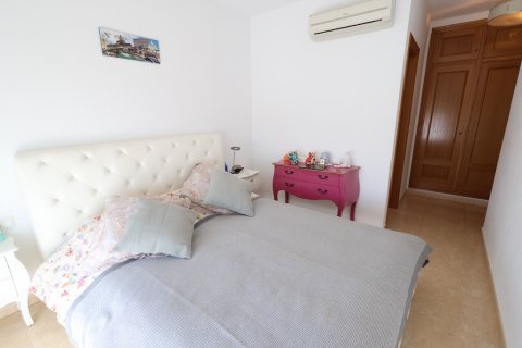 Huoneisto myytävänä Alicante, Espanja, 3 makuuhuonetta, 84 m2 No. 146166 - kuva 19