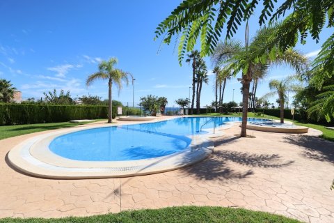Wohnung zum Verkauf in Mil Palmeras, Alicante, Spanien 2 Schlafzimmer, 98 m2 Nr. 146165 - Foto 4
