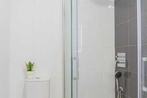 Apartamento en venta en Mil Palmeras, Alicante, España 2 dormitorios, 76 m2 No. 146163 - foto 26
