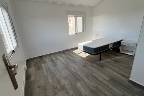 Продажа таухауса в Торревьеха, Аликанте, Испания 3 спальни, 72м2 №146164 - фото 14