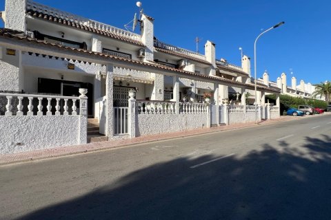 Продажа таухауса в Торревьеха, Аликанте, Испания 3 спальни, 72м2 №146164 - фото 2