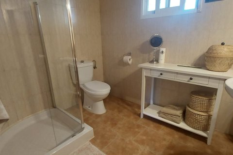 Māja pārdošanā Dolores, Alicante, Spānijā 3 istabas, 239 m2 Nr. 153585 - attēls 24