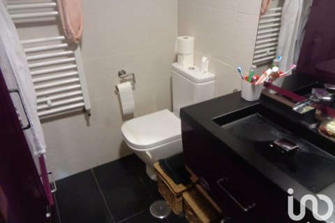 Сasa en venta en Trobajo del Camino, León, España 3 dormitorios, 120 m2 No. 153582 - foto 21