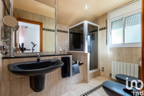 Продажа дома в Матадепера, Барселона, Испания 4 спальни, 441м2 №153583 - фото 23