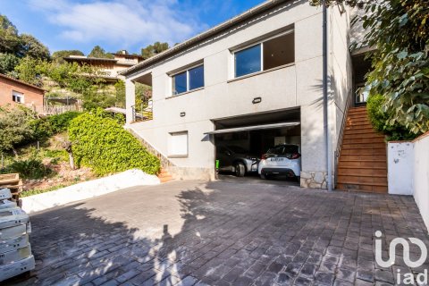 Продажа дома в Матадепера, Барселона, Испания 4 спальни, 441м2 №153583 - фото 27