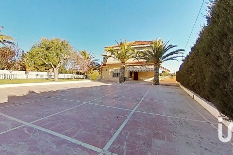 Сasa en venta en Novelda, Alicante, España 5 dormitorios, 483.18 m2 No. 153584 - foto 10