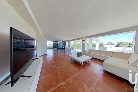 Сasa en venta en Novelda, Alicante, España 5 dormitorios, 483.18 m2 No. 153584 - foto 12