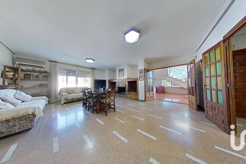 Сasa en venta en Novelda, Alicante, España 5 dormitorios, 483.18 m2 No. 153584 - foto 24