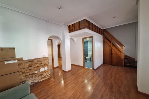 Parcela en venta en Alicante, España 3 dormitorios, 85 m2 No. 181260 - foto 2