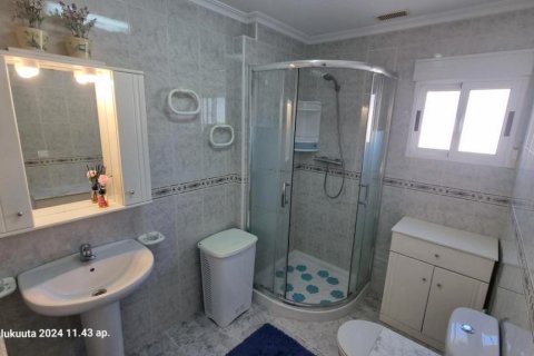 Bungalow in vendita La Mata, Alicante, Spagna 3 camere da letto, 87 mq. N° 137649 - foto 15