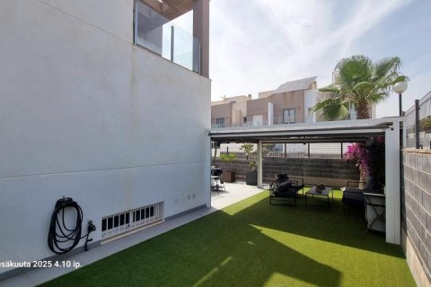 Villa zum Verkauf Torrevieja, Alicante, Spanien 3 Schlafzimmer, 164 m2 Nr. 137651 - Foto 5