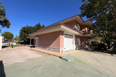 Villa for sale Callosa de Segura, Alicante, Spain 7 bedrooms, 616 sq.m. No. 137652 - photo 13
